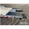 Image 25 : 2011 MUSTANG 24 FT T/A TILT DECK EQUIPMENT TRAILER