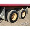 Image 36 : 1985 MACK RD686S T/A GRAIN TRUCK