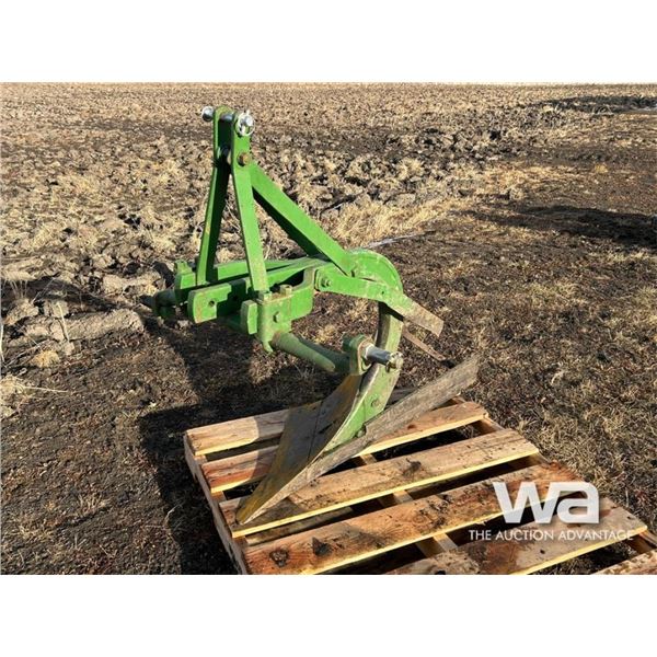 JOHN DEERE ANTIQUE SINGLE BOTTOM PLOW