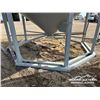 Image 4 : BEHLEN 14 FT 2800 +/- BUSHEL HOPPER BIN