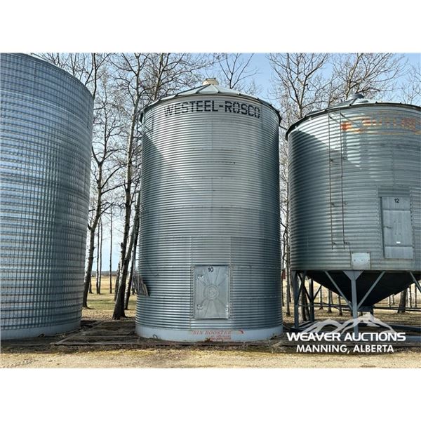WESTEEL 14 FT X 8 RING 2450 +/- BUSHEL GRAIN BIN