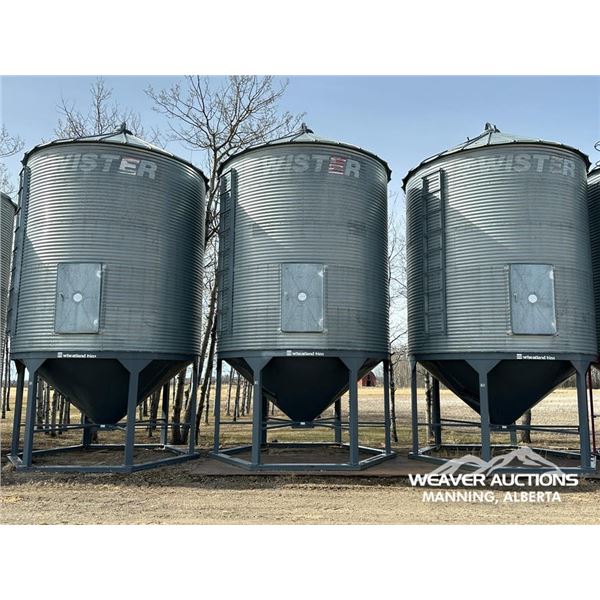 TWISTER 14 FT X 8 RING 2450 +/- BUSHEL HOPPER BIN