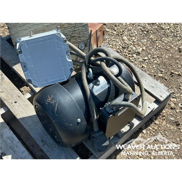 7.5 HP ELECTRIC MOTOR
