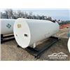 Image 3 : 1000 GALLON SKID MOUNTED FUEL TANK