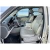 Image 6 : 2013 GMC Yukon XL Sports Utility Vehicle