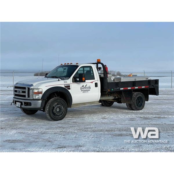 2008 Ford F550 Single Cab XLT Flatbed Truck