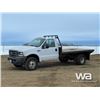 Image 1 : 2004 Ford F350 XL Dually Flatbed Truck