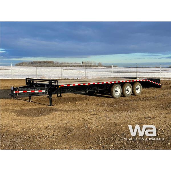 2013 Load Trail 26 FT. Tridem Flat Deck Trailer