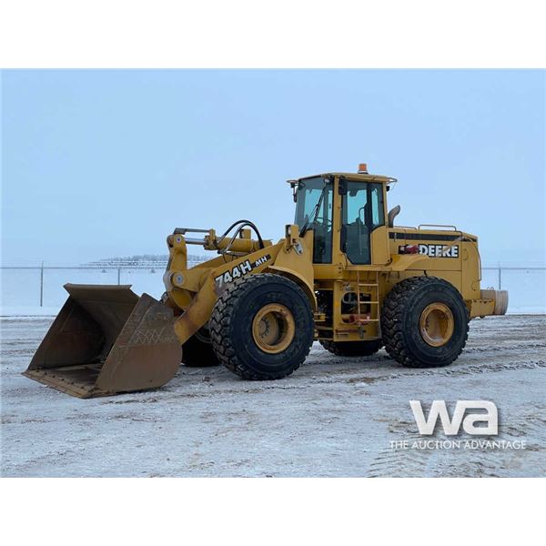1999 John Deere 744H MH Wheel Loader