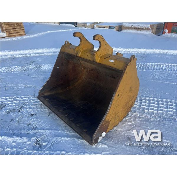 Caterpillar 60 IN. Clean Out Bucket