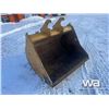 Image 2 : Caterpillar 60 IN. Clean Out Bucket