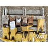Image 6 : Komatsu & Cat Forked Bucket Teeth