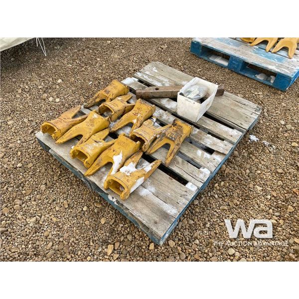 Caterpillar Bucket Forked Teeth & Exc. Coupler
