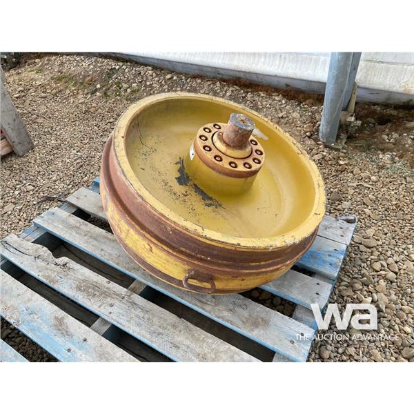 Caterpillar D8R Front Idler