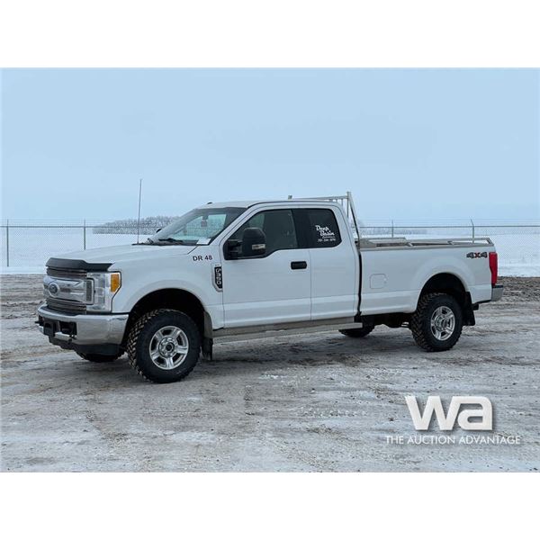 2017 Ford F350 XLT Extended Cab Pickup