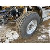 Image 14 : 2012 Kenworth T800 Tri Drive Sleeper Truck Tractor