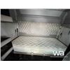 Image 12 : 2012 Kenworth T800 Tri Drive Sleeper Truck Tractor