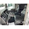 Image 6 : 2012 Kenworth T800 Tri Drive Sleeper Truck Tractor