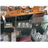 Image 13 : 2000 Peterbilt 378 T/A Sleeper Truck Tractor