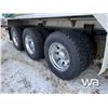 Image 20 : 2014 Kenworth T800 Tri Drive Sleeper Tank Truck