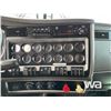 Image 9 : 2014 Kenworth T800 Tri Drive Sleeper Tank Truck