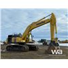Image 2 : 2018 Komatsu PC490LC-11 Hydraulic Excavator