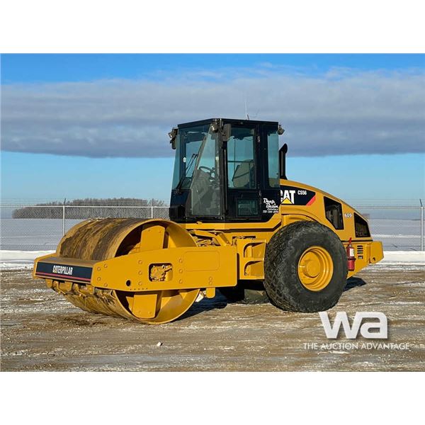 2012 Caterpillar CS56 Vibratory Compactor