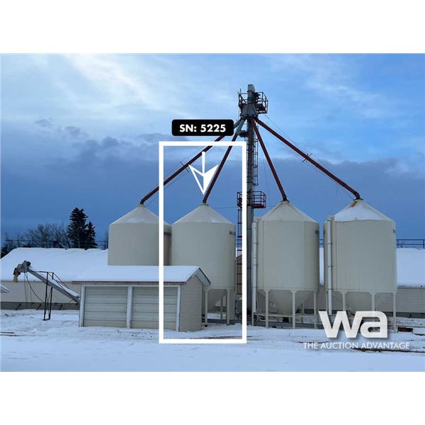 2016 Meridian 1615 Hopper Fertilizer Bin