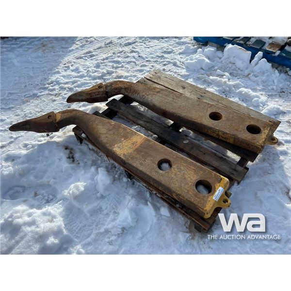 (2) Caterpillar D7 Ripper Shanks