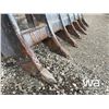 Image 6 : Finning D6 / D7 Adjustable Brush Rake