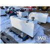 Image 3 : 2019 Westeel 421 Litre L-Shaped Slip Tank