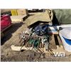 Image 5 : BOAT SEAT, (2) SLEEPING BAGS, RAKE, TENT