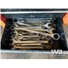 Image 8 : RED/ORANGE TOOL CHEST &TOOLS