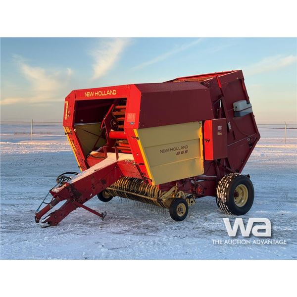 NEW HOLLAND 855 ROUND BALER