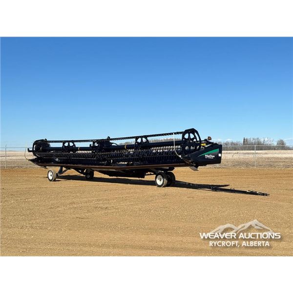 2016 MACDON FD75-D 40 FT. DRAPER COMBINE HEADER