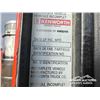 Image 5 : 2007 KENWORTH T800B TRIDRIVE SLEEPER TRUCK TRACTOR