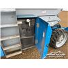 Image 10 : 2002 GENIE GS-4390 4X4 DUAL FUEL SCISSOR LIFT