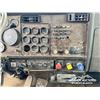 Image 11 : 1984 KENWORTH W900 T/A DUMP TRUCK