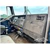 Image 21 : 1984 KENWORTH W900 T/A DUMP TRUCK