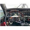 Image 12 : 2018 KENWORTH T800 TRI DRIVE SLEEPER TRUCK TRACTOR