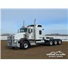 Image 1 : 2018 KENWORTH T800 TRI DRIVE SLEEPER TRUCK TRACTOR