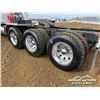 Image 49 : 2018 KENWORTH T800 TRI DRIVE SLEEPER TRUCK TRACTOR
