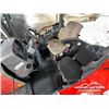Image 6 : 2021 KUBOTA M6-141 MFWD TRACTOR