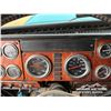 Image 13 : 2007 FREIGHTLINER FLD120SD TRI DRIVE GRAIN TRUCK