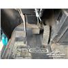 Image 18 : 2007 FREIGHTLINER FLD120SD TRI DRIVE GRAIN TRUCK
