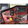Image 22 : 2007 FREIGHTLINER FLD120SD TRI DRIVE GRAIN TRUCK