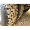 Image 54 : 2007 FREIGHTLINER FLD120SD TRI DRIVE GRAIN TRUCK