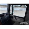 Image 10 : 2002 KENWORTH T800 T/A DUMP TRUCK