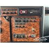 Image 13 : 2002 KENWORTH T800 T/A DUMP TRUCK