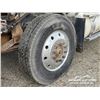 Image 26 : 2003 KENWORTH T800 T/A PLOW & SANDER TRUCK